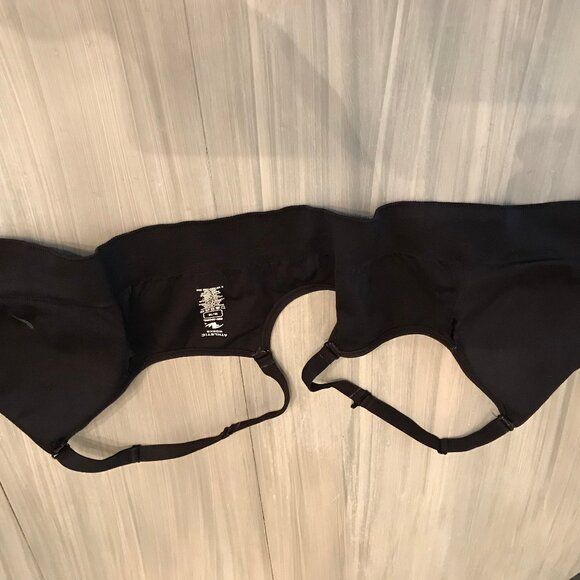 Athletic Works Dri More Ladies Black Sports Bra Size Medium - Picture 3 of 3